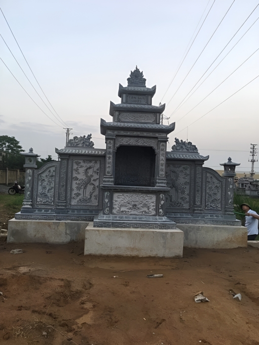 LĂNG THỜ ĐÁ ( LĂNG MỘ ĐÁ )